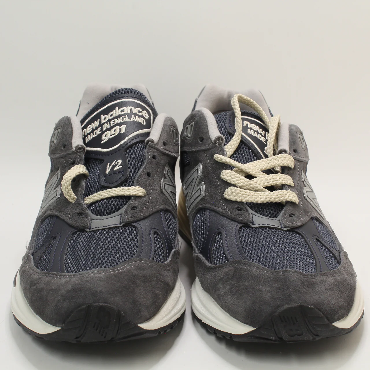 New Balance 991V2 Grey Navy - UK Size 5 - Image 2
